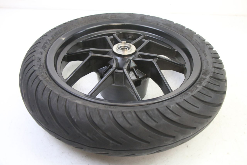 photo de FRONT RIM AND TIRE PIAGGIO NEW TYPHOON 50 (2018 - 2021)