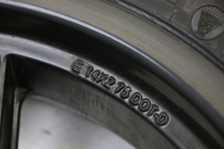 photo de FRONT RIM AND TIRE PIAGGIO NEW TYPHOON 50 (2018 - 2021)