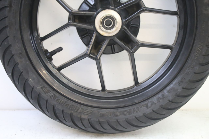 photo de FRONT RIM AND TIRE PIAGGIO NEW TYPHOON 50 (2018 - 2021)