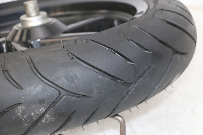 photo de FRONT RIM AND TIRE PIAGGIO NRG POWER PUREJET 50 (2018 - 2021)