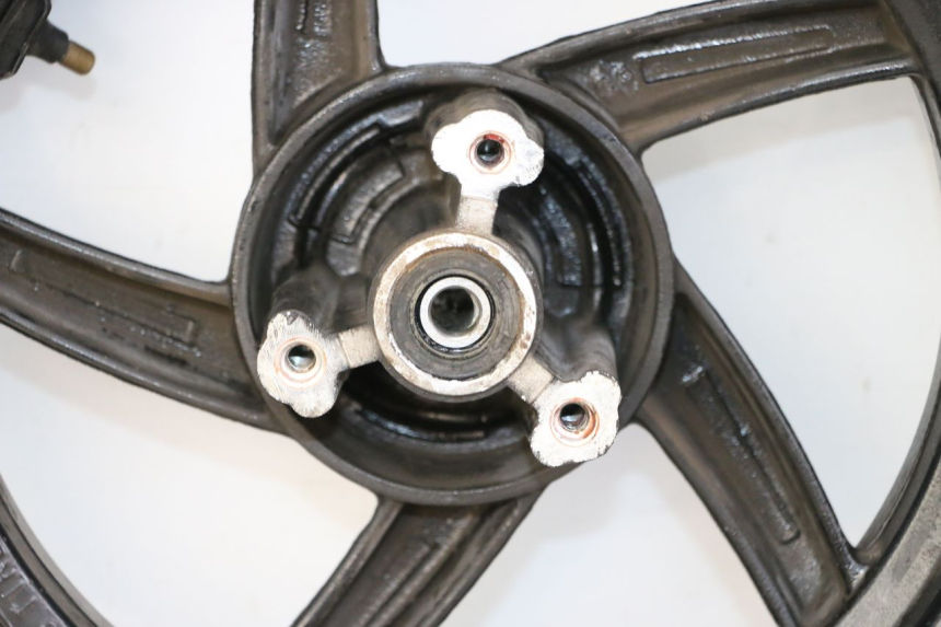 photo de FRONT RIM AND TIRE SYM ORBIT 2 4T 50 (2008 - 2017)