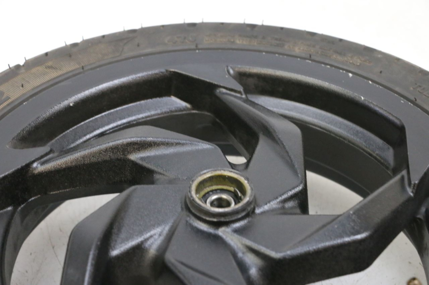 photo de FRONT RIM AND TIRE SYM ORBIT III 3 4T 50 (2021 - 2025) - Fixing points details