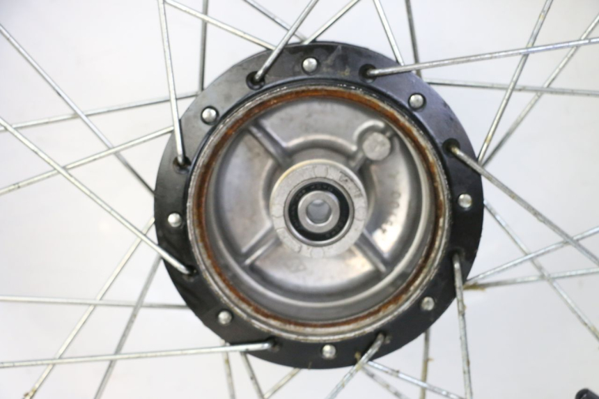 photo de FRONT RIM AND TIRE YAMAHA PW 80 (1983 - 2014)