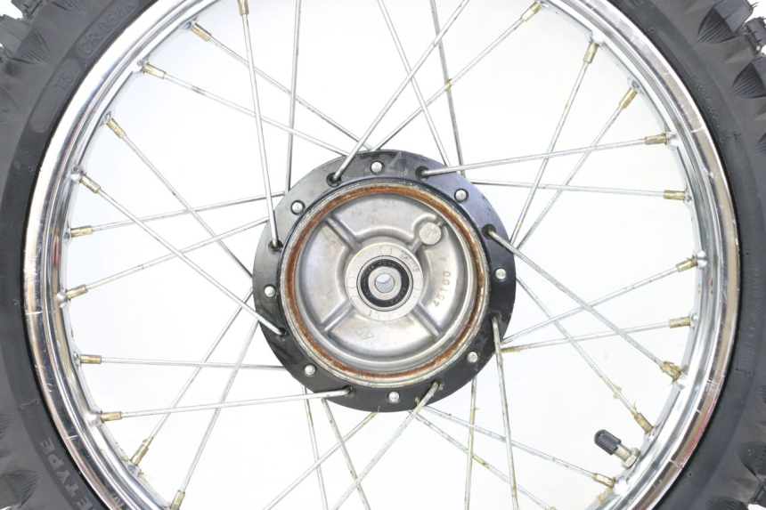 photo de FRONT RIM AND TIRE YAMAHA PW 80 (1983 - 2014)