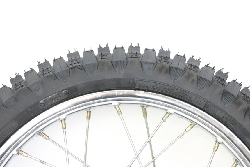 photo de FRONT RIM AND TIRE YAMAHA PW 80 (1983 - 2014)