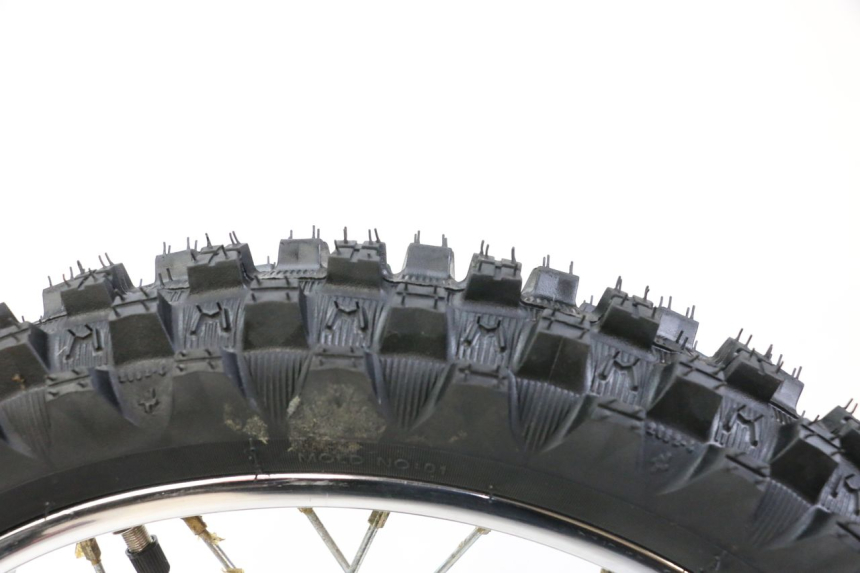 photo de FRONT RIM AND TIRE YAMAHA PW 80 (1983 - 2014)