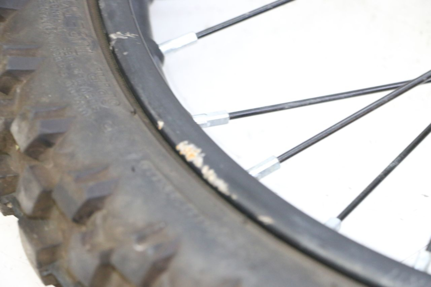 photo de FRONT RIM AND TIRE APOLLO RFZ 125
