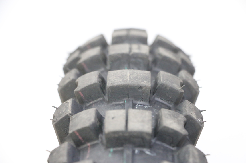 photo de FRONT RIM AND TIRE APOLLO RFZ 150