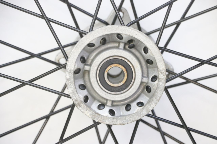 photo de FRONT RIM AND TIRE APOLLO RFZ 125