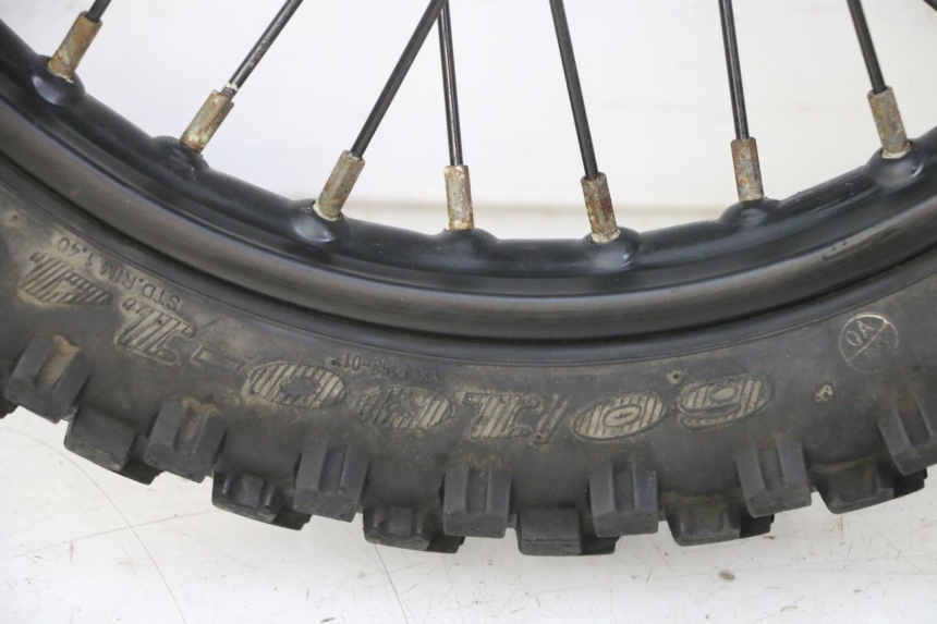 photo de FRONT RIM AND TIRE APOLLO RFZ 125