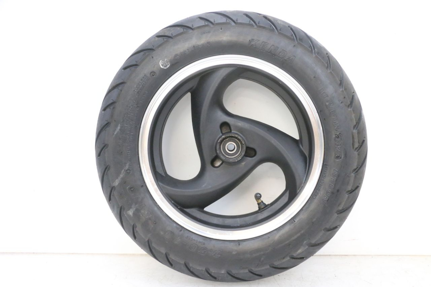 photo de FRONT RIM AND TIRE JM MOTORS SANTANA EVO 50 (2024 - 2026) - Main view