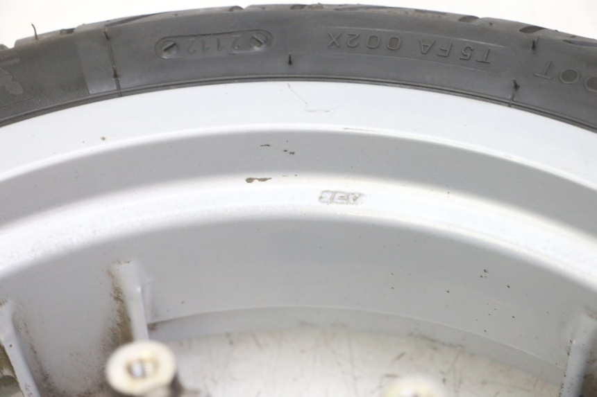 photo de FRONT RIM AND TIRE PEUGEOT SATELIS 125 (2013 - 2018)