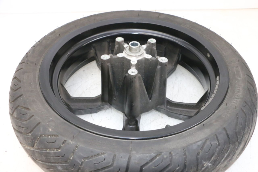 photo de FRONT RIM AND TIRE PEUGEOT SATELIS 125 (2013 - 2018) - Alternative perspective