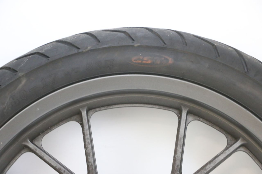 photo de FRONT RIM AND TIRE KSR TR SM 50 (2015 - 2018) - High-resolution close-up