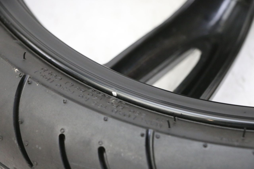 photo de FRONT RIM AND TIRE PEUGEOT TWEET 4T 50 (2023 - 2025)