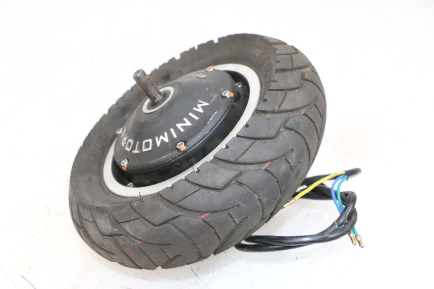 photo de FRONT RIM AND TIRE DUALTRON VICTOR LIMITED 1