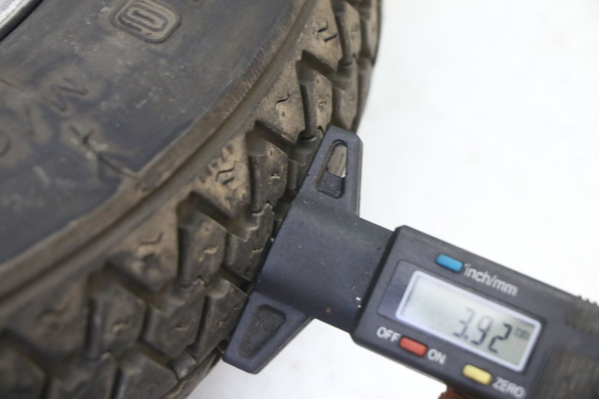 photo de FRONT RIM AND TIRE MBK WAAP 125 (2008 - 2013)