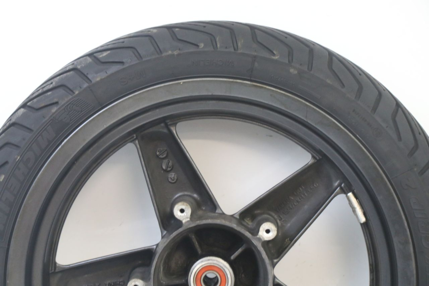 photo de FRONT RIM AND TIRE YAMAHA X-MAX XMAX 125 (2010 - 2014)