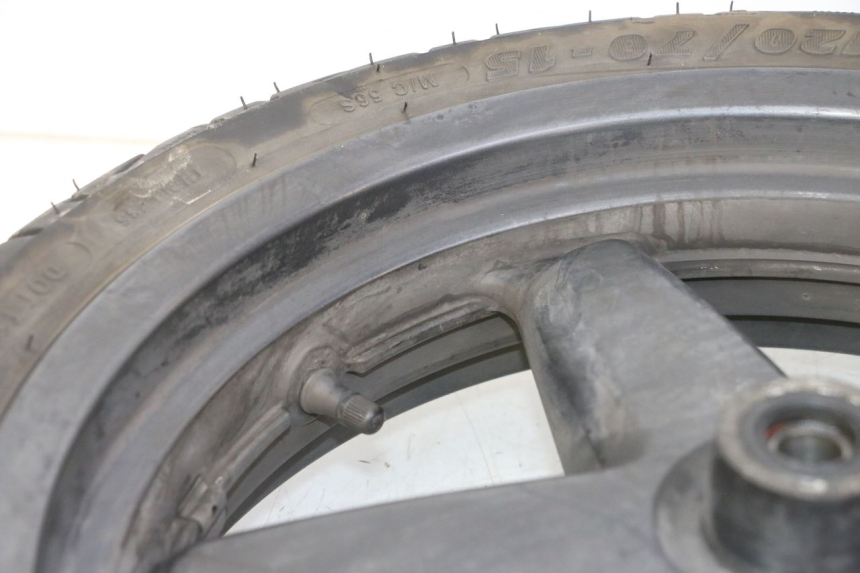 photo de FRONT RIM AND TIRE YAMAHA X-MAX XMAX 125 (2010 - 2014)