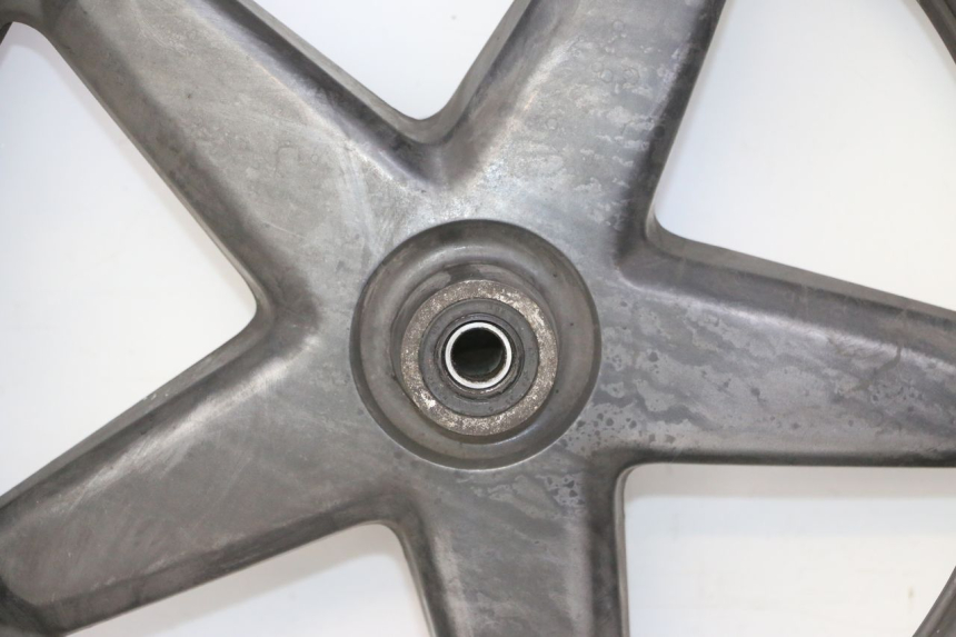 photo de FRONT RIM AND TIRE YAMAHA X-MAX XMAX 125 (2010 - 2014)