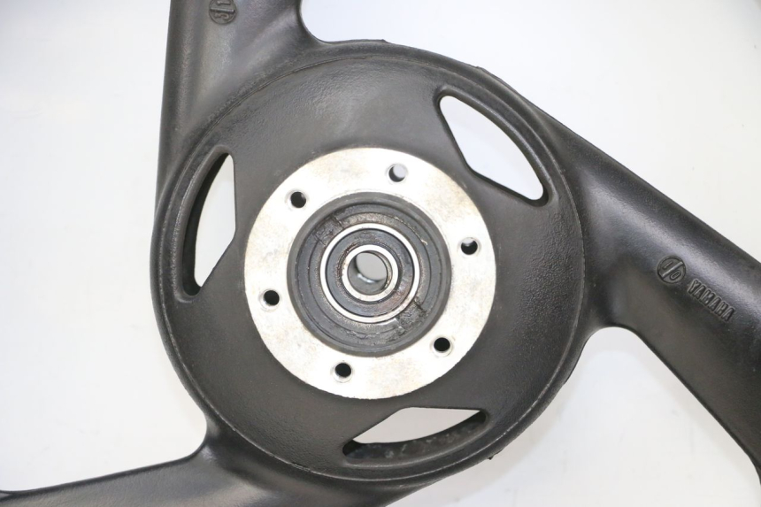 photo de FRONT RIM AND TIRE YAMAHA FZS FAZER 600 (2001 - 2003)