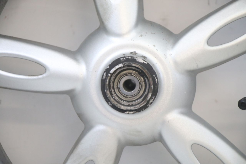 photo de FRONT RIM AND TIRE YAMAHA NEOS NEO'S 4T 50 (2008 - 2016)