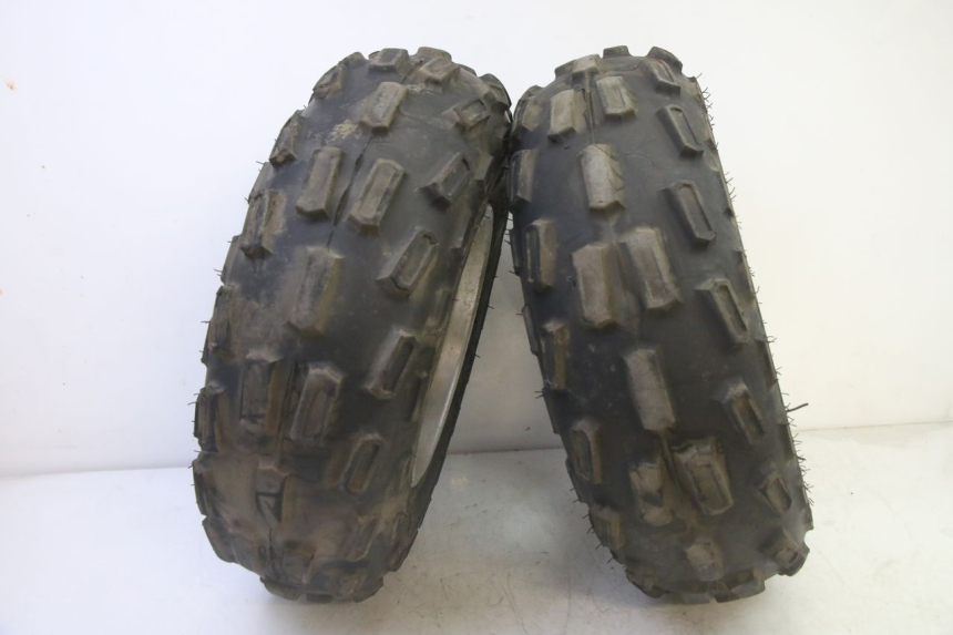 photo de FRONT RIM AND TIRE YAMAHA YFM R RAPTOR 250 (2008 - 2014)
