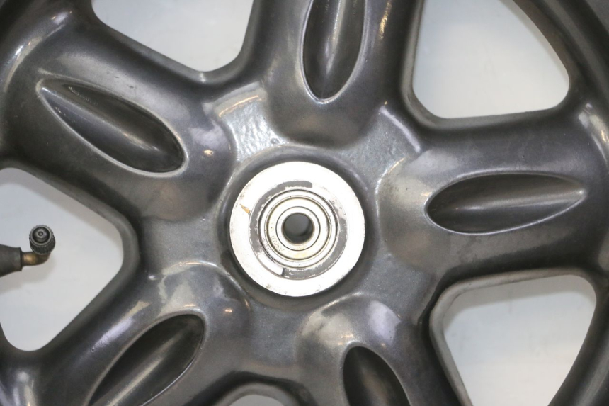 photo de FRONT RIM AND TIRE YAMAHA YP MAJESTY 125 (2007 - 2010)