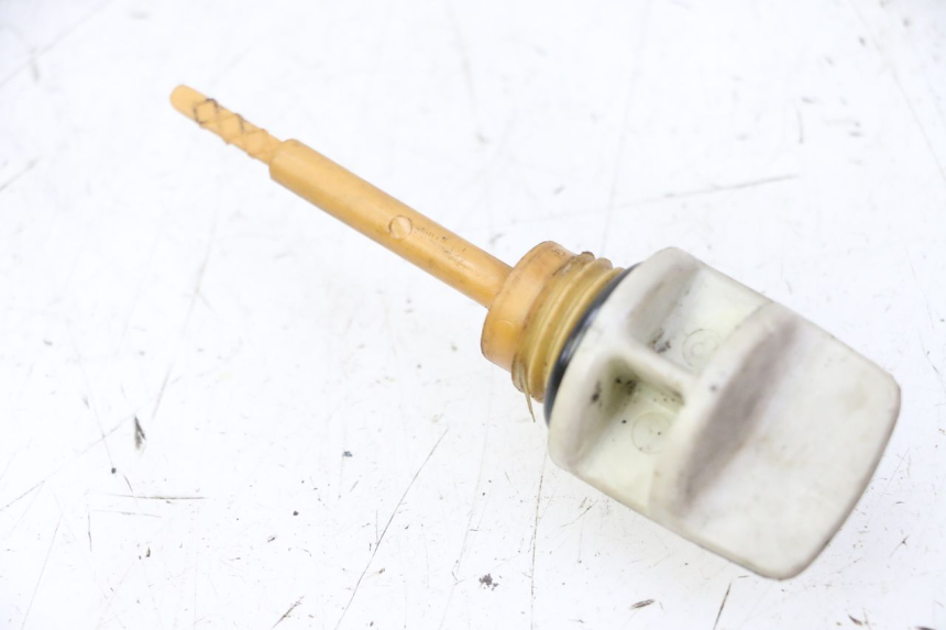 photo de ENGINE OIL LEVEL KYMCO GRAND DINK 125 (2008 - 2014)