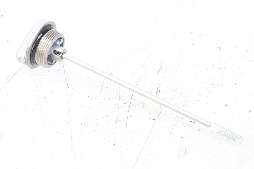 photo de ENGINE OIL LEVEL SUZUKI GSX E 250 (1982 - 1983)
