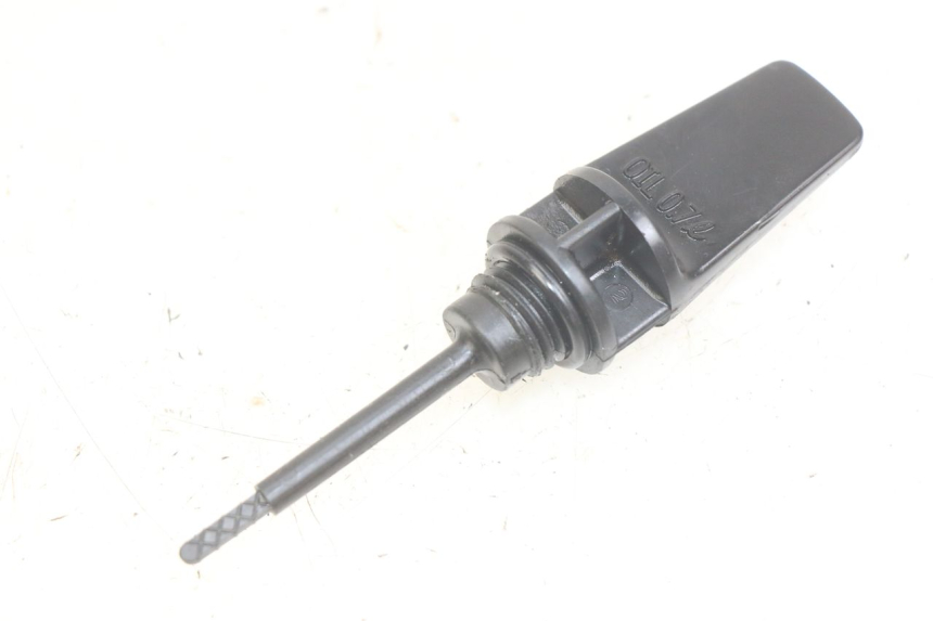 photo de ENGINE OIL DIPSTICK SYM MIO 50 (2011 - 2017)