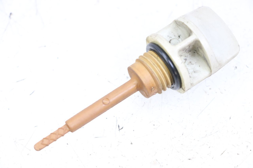 photo de ENGINE OIL LEVEL KYMCO XCITING 250 (2006 - 2009)