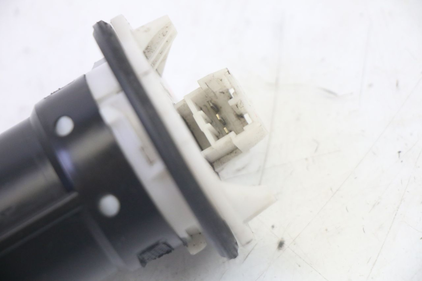 photo de FUEL TANK GAUGE PIAGGIO MP3 LT 400 (2007 - 2012) - Component detail