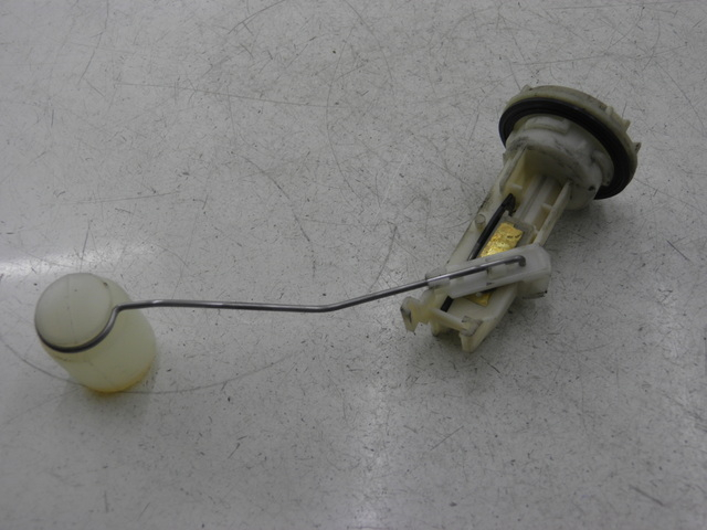 photo de FUEL TANK GAUGE PEUGEOT ELYSTAR 50 (2002 - 2014)