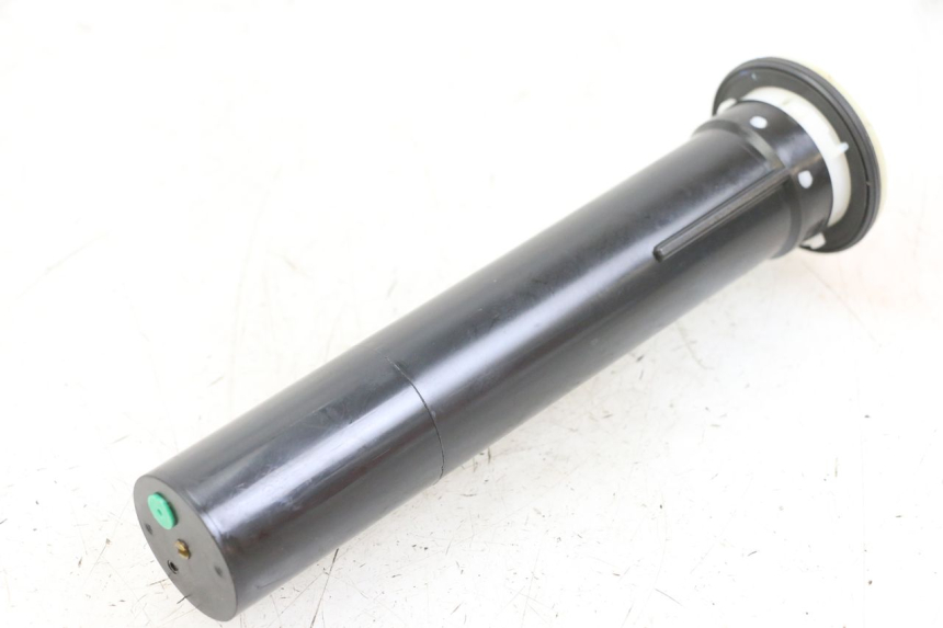 photo de FUEL TANK GAUGE PIAGGIO XEVO - X EVO 125 (2007 - 2016) - Main view