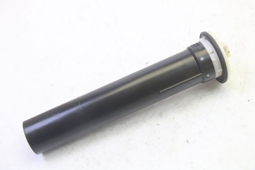 photo de FUEL TANK GAUGE PIAGGIO XEVO - X EVO 125 (2007 - 2016) - Main view