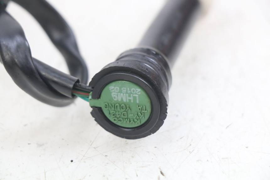 photo de OIL RESERVOIR DIPSTICK KYMCO AGILITY NAKED RENOUVO 2T 50 (2011 - 2018)