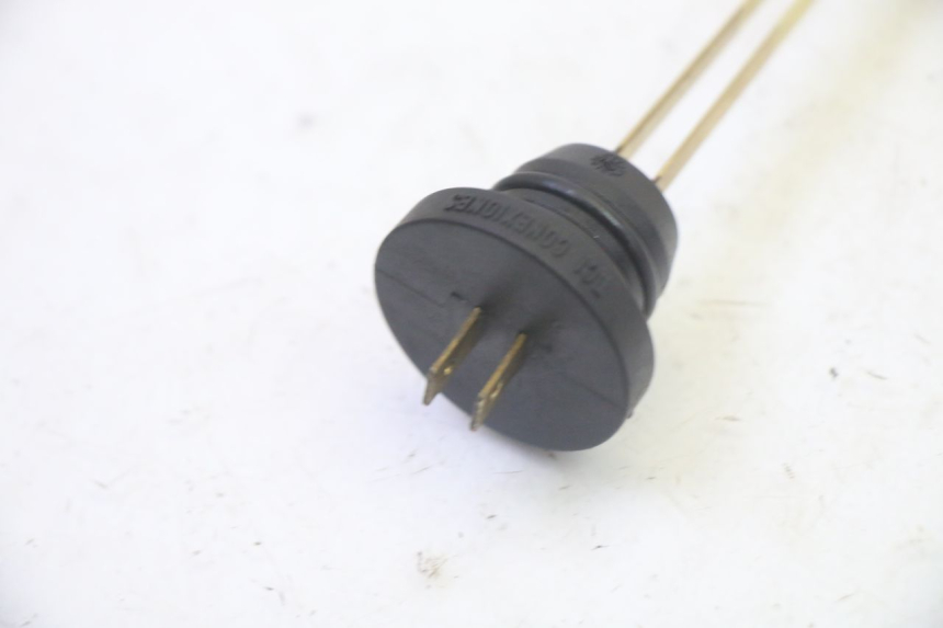 photo de OIL RESERVOIR DIPSTICK PEUGEOT CITYSTAR 50 (2013 - 2017)