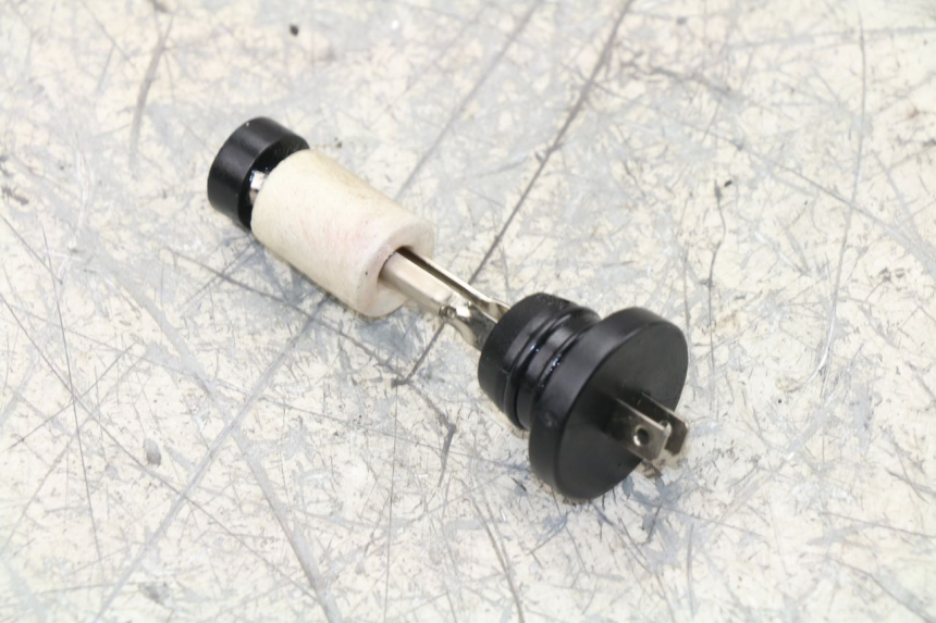 photo de OIL TANK LEVEL PEUGEOT JET FORCE TSDI 50 (2003 - 2009)