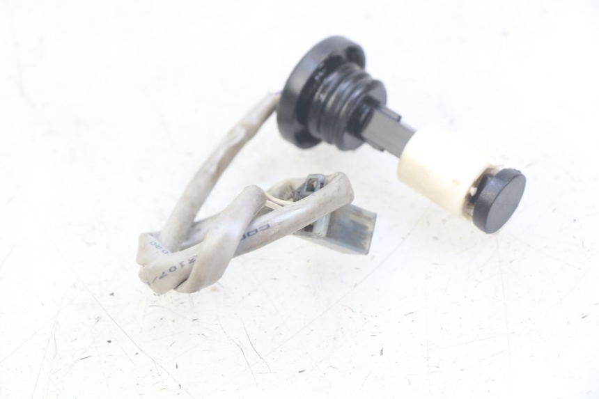 photo de OIL RESERVOIR DIPSTICK PIAGGIO NEW TYPHOON 50 (2018 - 2021)