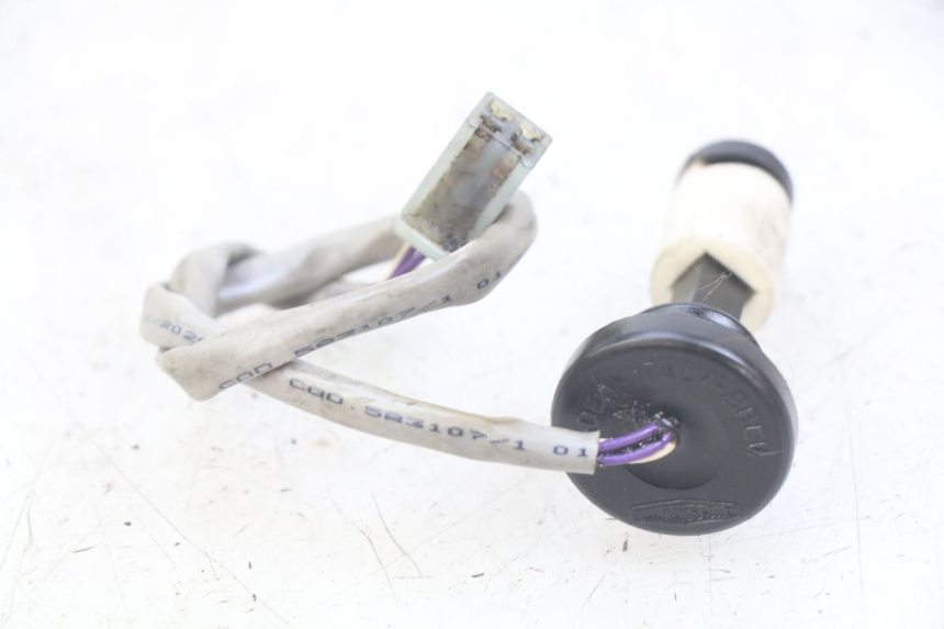 photo de OIL RESERVOIR DIPSTICK PIAGGIO NEW TYPHOON 50 (2018 - 2021)