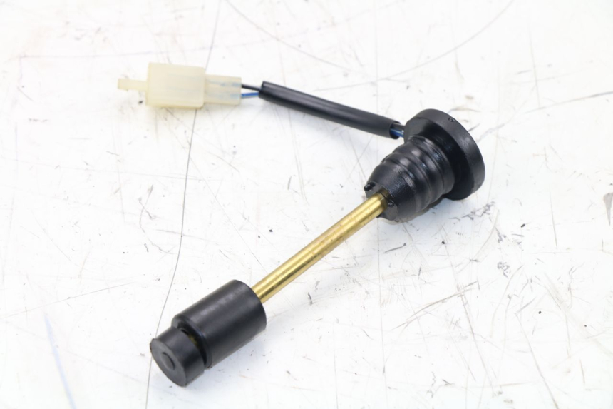 photo de OIL RESERVOIR DIPSTICK PEUGEOT DJANGO 2T 50 (2014 - 2019)