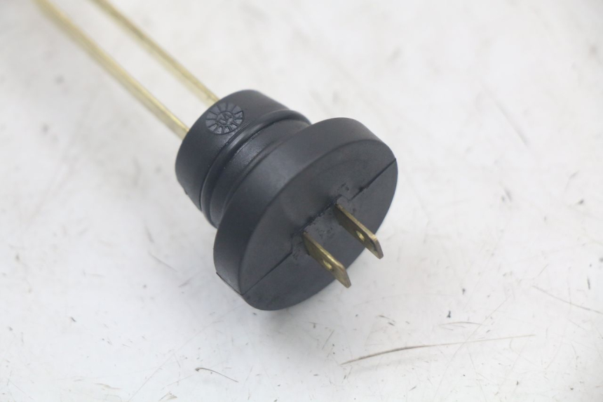 photo de OIL TANK DIPSTICK PEUGEOT TKR TREKKER FURIOUS 50 (2005 - 2014)