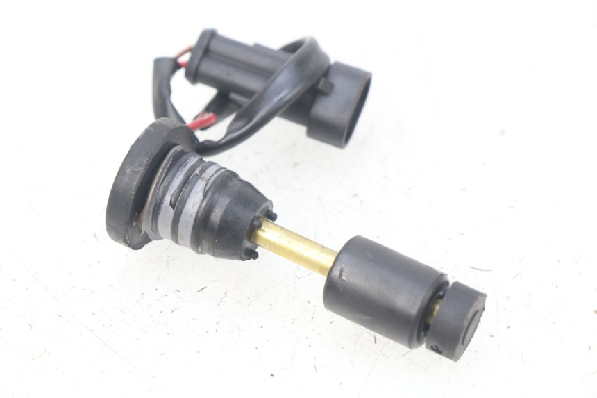 photo de OIL RESERVOIR DIPSTICK RIDE KALLIO 50 (2010 - 2019)