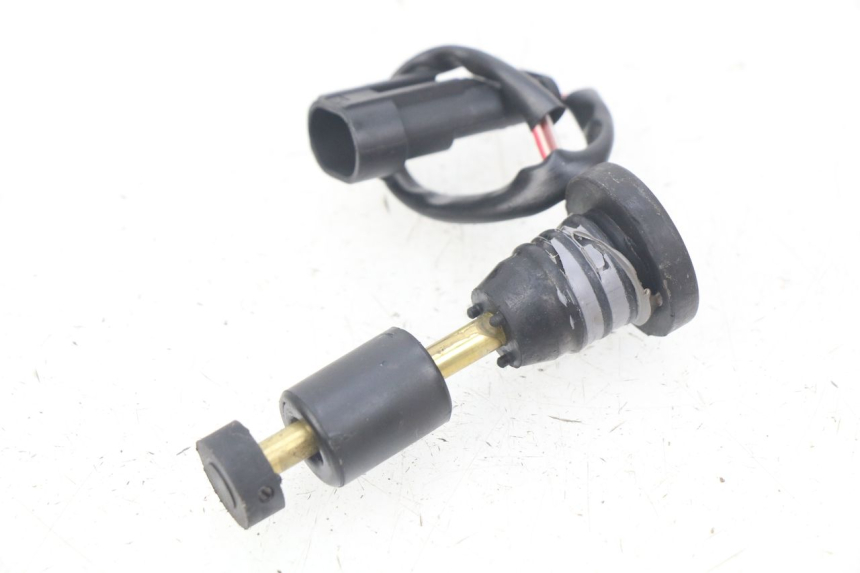 photo de OIL RESERVOIR DIPSTICK RIDE KALLIO 50 (2010 - 2019)