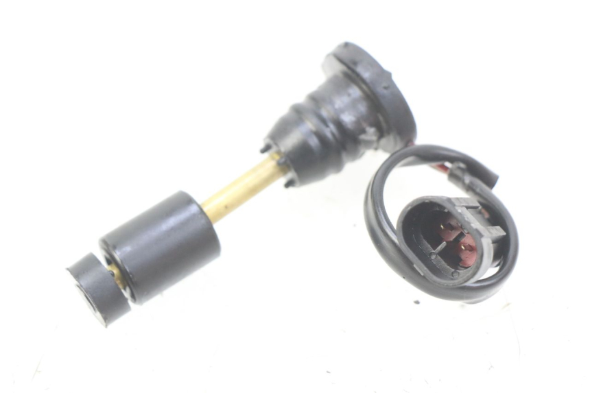 photo de OIL RESERVOIR DIPSTICK RIDE KALLIO 50 (2010 - 2019)