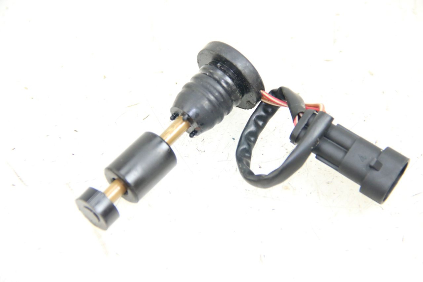photo de OIL RESERVOIR DIPSTICK RIDE KALLIO 50 (2010 - 2019)