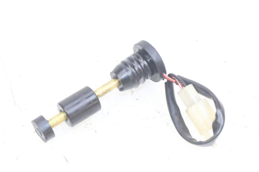 photo de OIL RESERVOIR DIPSTICK RIDE RACE 2T 50 (2012 - 2017)