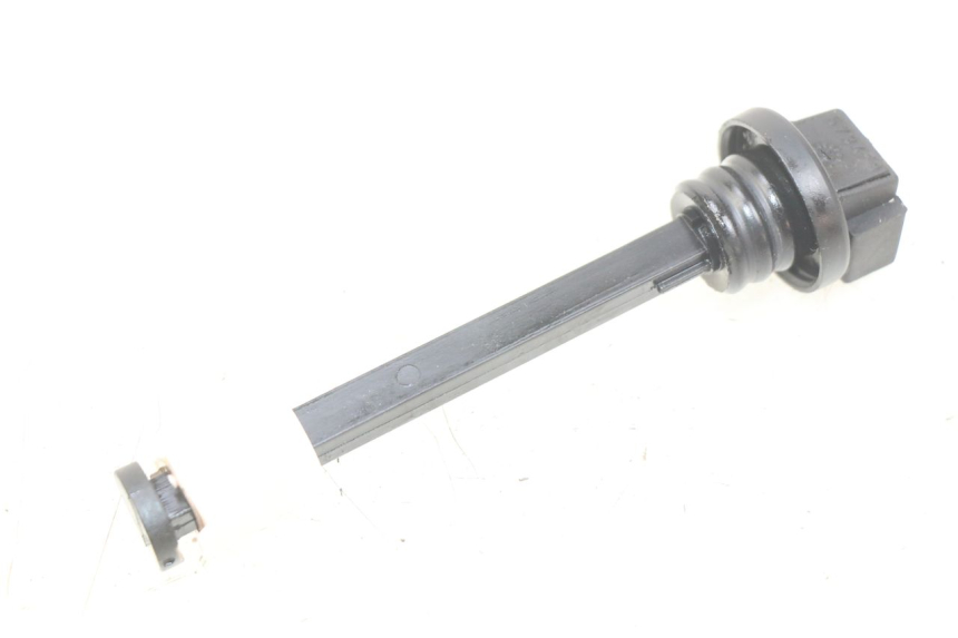 photo de OIL RESERVOIR DIPSTICK PIAGGIO VESPA PRIMAVERA 2T 50 (2013 - 2018)