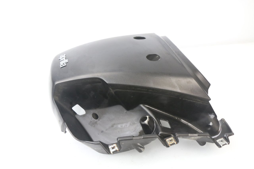 photo de REAR MIDDLE PANEL APRILIA ATLANTIC 125 (2003 - 2009)